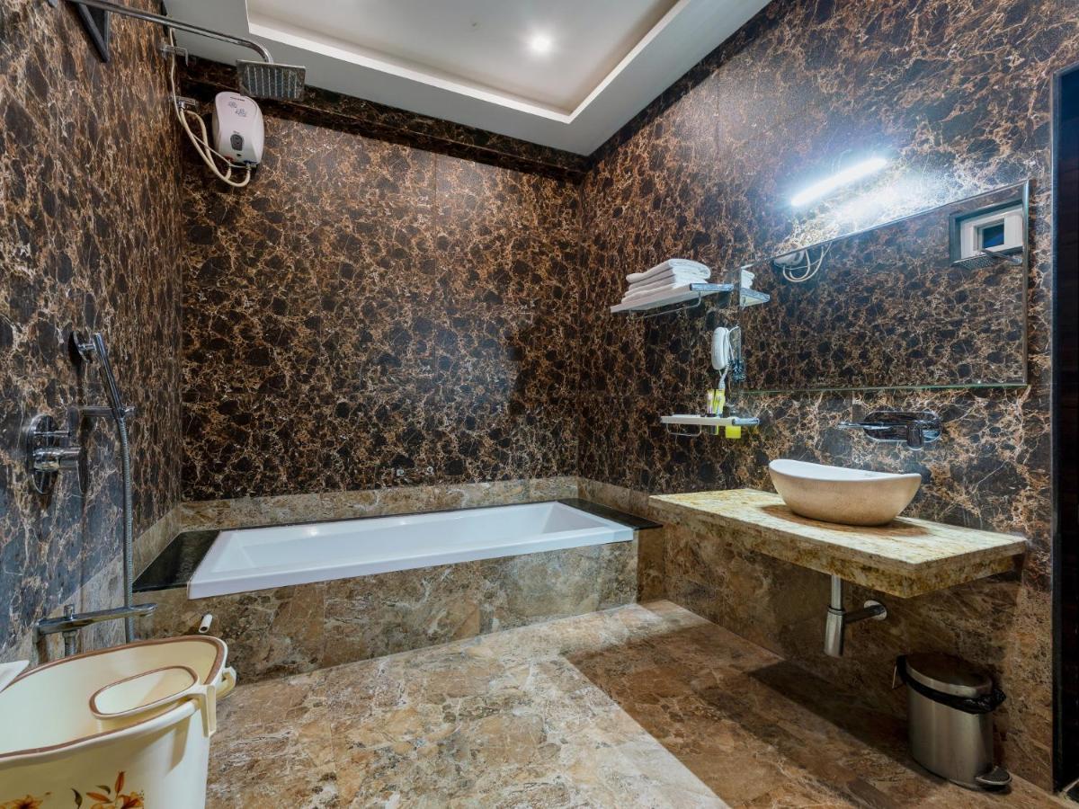 Hotel Chandradeep Regency Dhule Exteriér fotografie